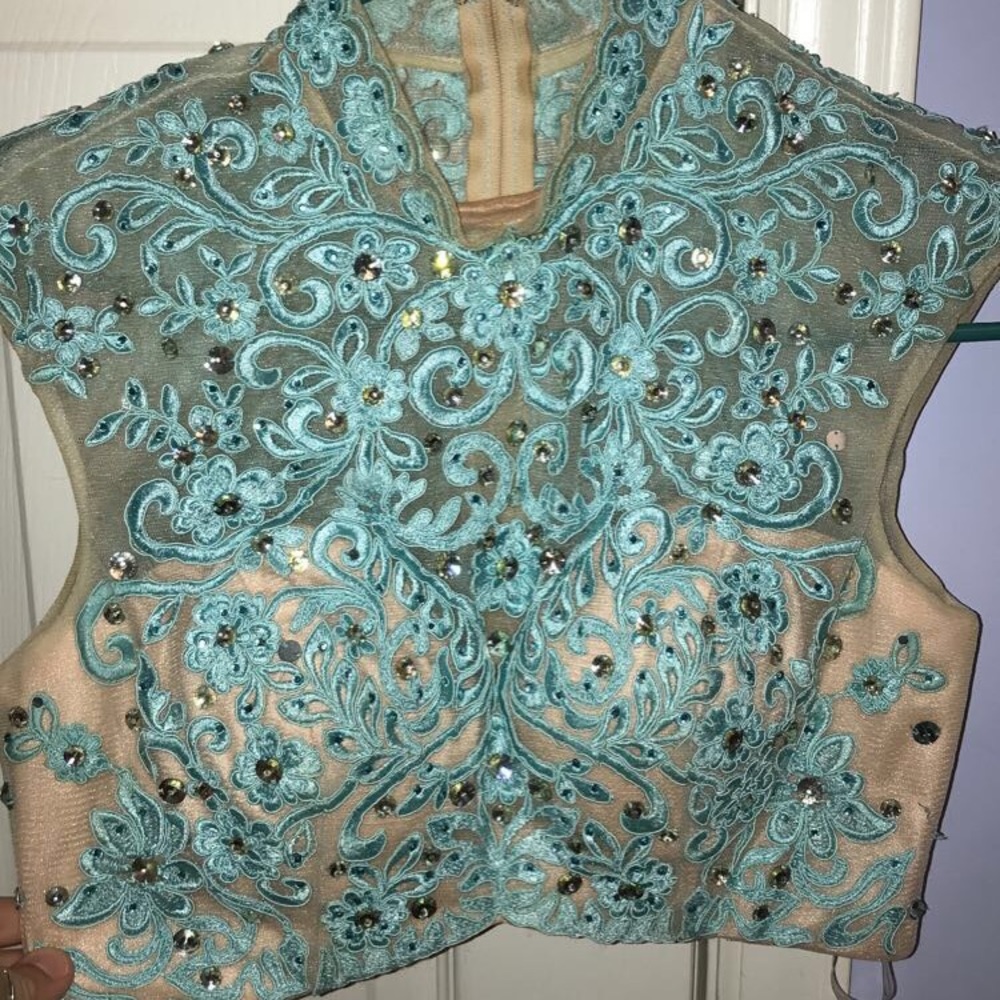 2 piece prom dress